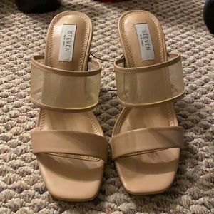 Steve Madden nude heels